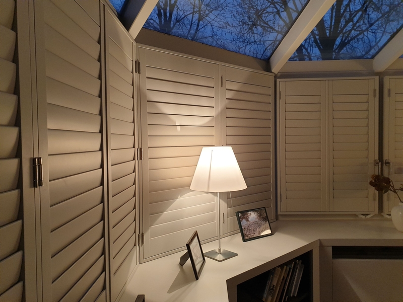 raamdecoratie-fd-realisaties-shutters-erker-4